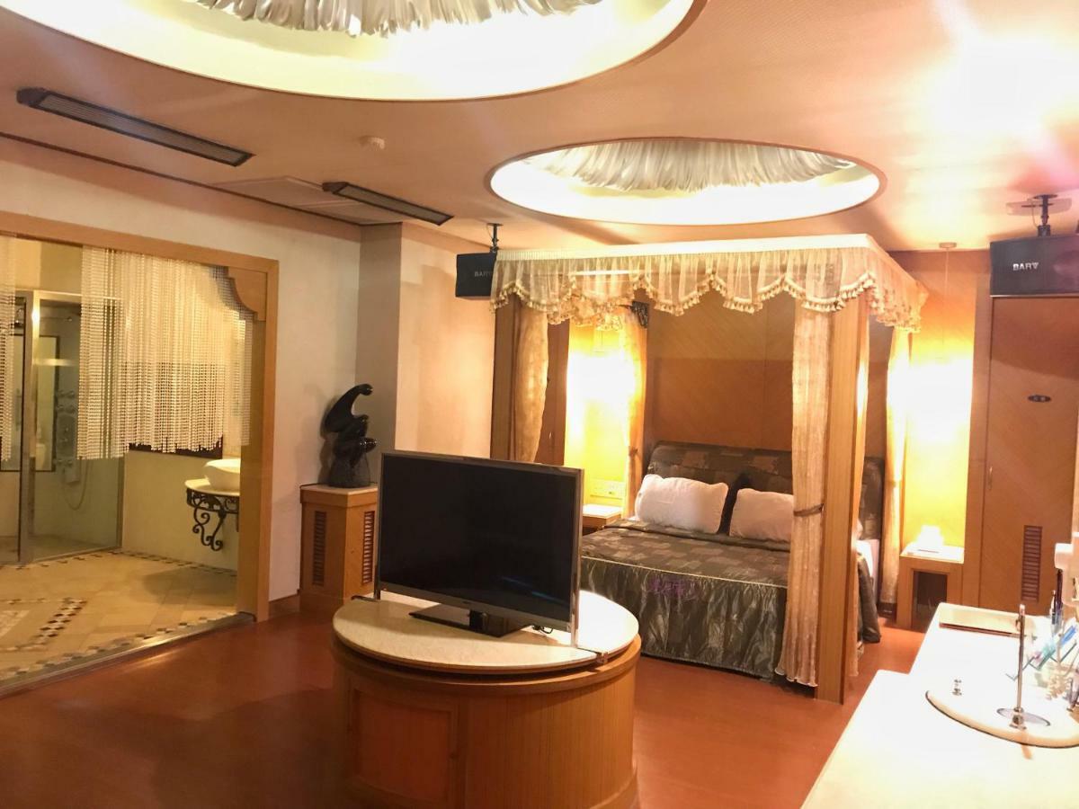 Pingzhen Daniel Spa Motel المظهر الخارجي الصورة